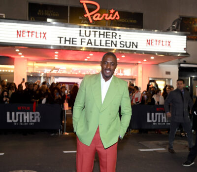 Idris Elba in front of the Paris Theater in Manhattan for the em>Luther: The Fallen Sun US premier in March 2023